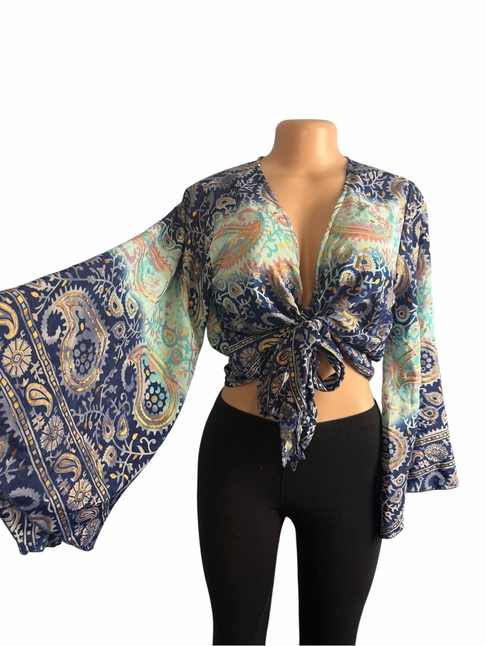 Tie Front Paisley Print Silk Blend Crop Top Blue Multi Belle Sleeves - Picture 4 of 10